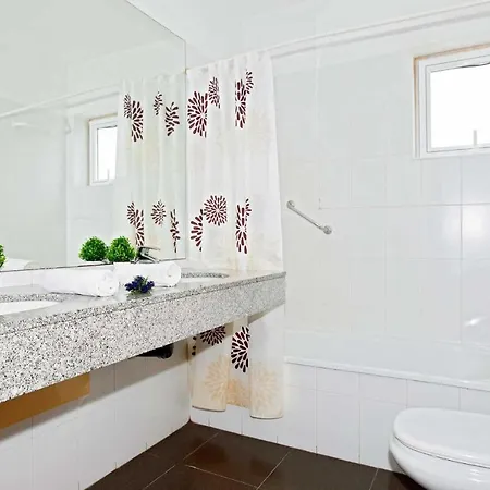 Playa Blanca Sleeps 6 Air Con Wifi Villa *